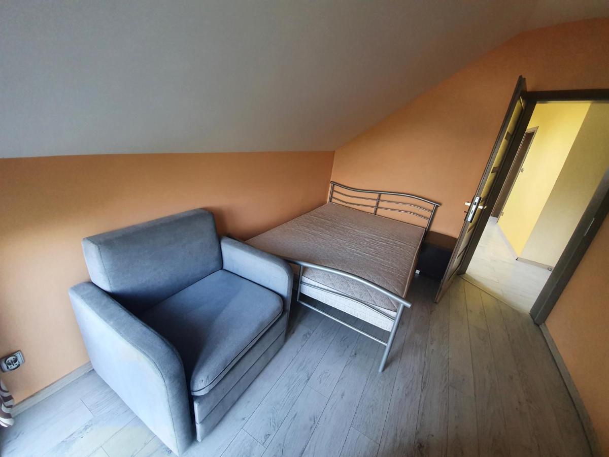 Dom Nad Jeziorem Roznowskim Tegoborze Extérieur photo